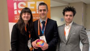 Никола Веселинов от СМГ е световен шампион по математика на Regeneron ISEF