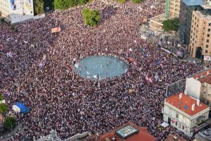 23-ма задържани след снощния мащабен протест на студентите в Белград