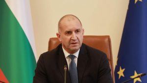 Радев разпредели ресорите на четиримата вицепремиери