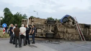 НАП погва доходите и имотите на шофьорите от мелето на „Челопешко шосе“, прокуратурата иска постоянен арест