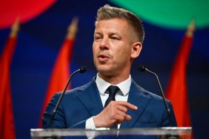 Конституционна война в Унгария: Премиерът Петер Мадяр стартира „Операция Чистилище“, за да отстрани президента