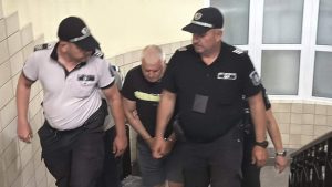Прокурорът поиска „Задържане под стража“ за 53-годишния тираджия от мелето на „Тракия“ – обвиняемият твърди, че е гръмнала гума