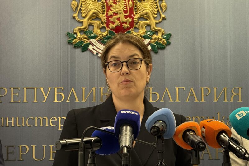Министър Петрова: Предоговарянето с „Боташ“ приключва до два месеца, борим се за по-ниски такси