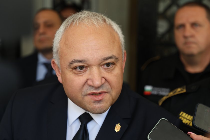Демерджиев: Показанията на Невзоров разкриват как длъжностни лица са си затваряли очите за незаконния град в „Баба Алино“