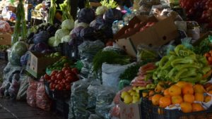 Спад в цените на повечето плодове и зеленчуци на борсите у нас