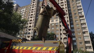 Украйна порази още рафинерии, руските атаки не спират