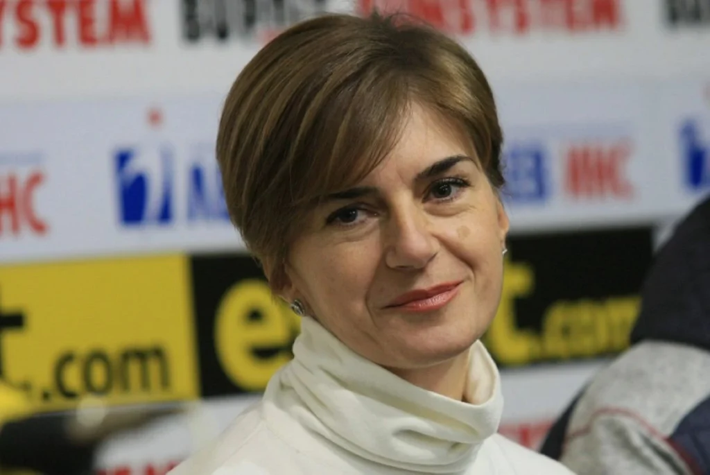 Олимпийската шампионка Екатерина Дафовска катастрофира на магистрала „Тракия“