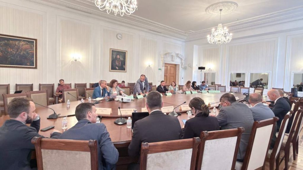 Ресорни комисии одобриха Бюджет 2026 на първо четене на фона на критики за ниски заплати и кадрови дефицит
