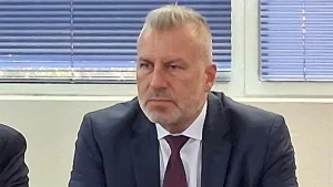 Временно изпълняващият функциите главен прокурор Ваня Стефанова поиска уволнението на апелативния прокурор на Пловдив Тихомир Стоев