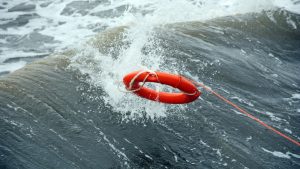 Двама българи се удавиха при отделни инциденти в морето край Александруполис