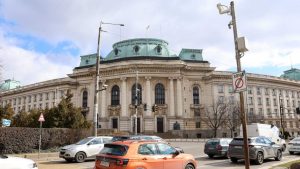 Спорът за декана на Медицинския факултет в СУ продължава