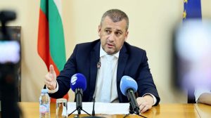 Тайни тунели и опит за изхвърляне на техника при акцията срещу GPS заглушителя в „Драгалевци“