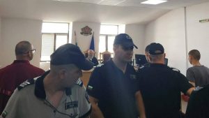 Съдът в Пловдив не остави в ареста младежите, задържани за побоя над непалците