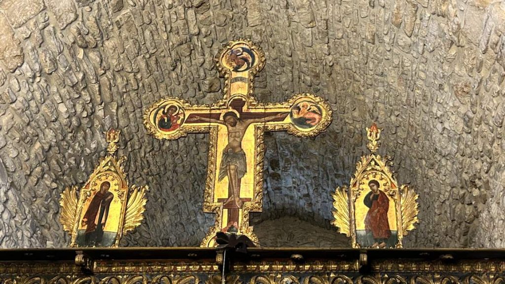 Православната църква чества Кръстовден