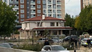 Полицията отцепи кооперацията на Илиян Филипов, проверяват наред