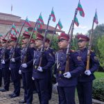 Тържествена литургия за празника в храм „Св. 40 мъченици“ във В. Търново