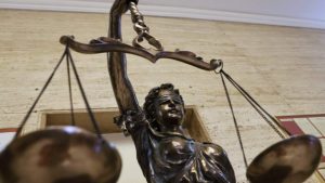 Делото срещу бившия кмет на Варна Иван Портних за замърсяването на Варненското езеро отложено за 26 октомври