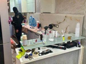 ГДБОП разби нарколаборатория за метамфетамин в Сливен