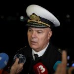 Екипажът на поразения край Калиакра контейнеровоз „Контшип Джет“ бе свален успешно във Варна