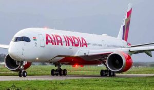 Самолет на Air India с 306 пътници кацна извънредно след сигнал за отвличане