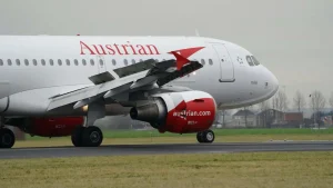 Самолет на Austrian Airlines кацна извънредно в София след сигнал за бомба