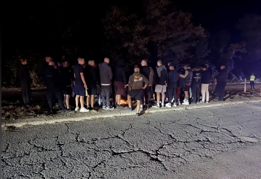 Бдение край Плевен след катастрофата с четирима загинали младежи