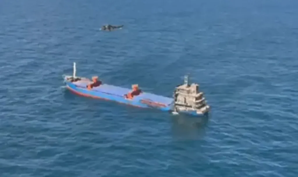 CONTSHIP JET потъна край Калиакра, следят морето за контейнери и опасни товари