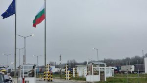 Интензивен трафик за камиони на "Капитан Андреево" и "Лесово"