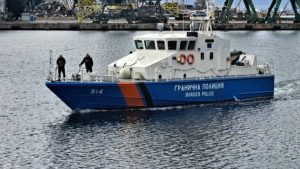 МВР уточни броя на моряците от потъналия кораб край Крапец