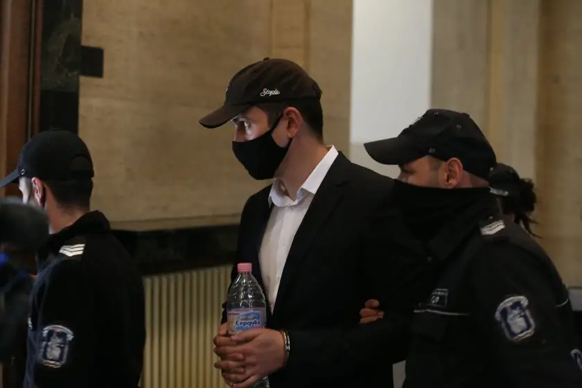 Кристиан Николов остава в затвора: прокуратурата атакува предсрочното му освобождаване