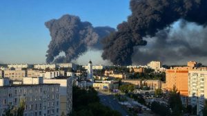 Украйна спря ударите по руските рафинерии след натиска на Тръмп